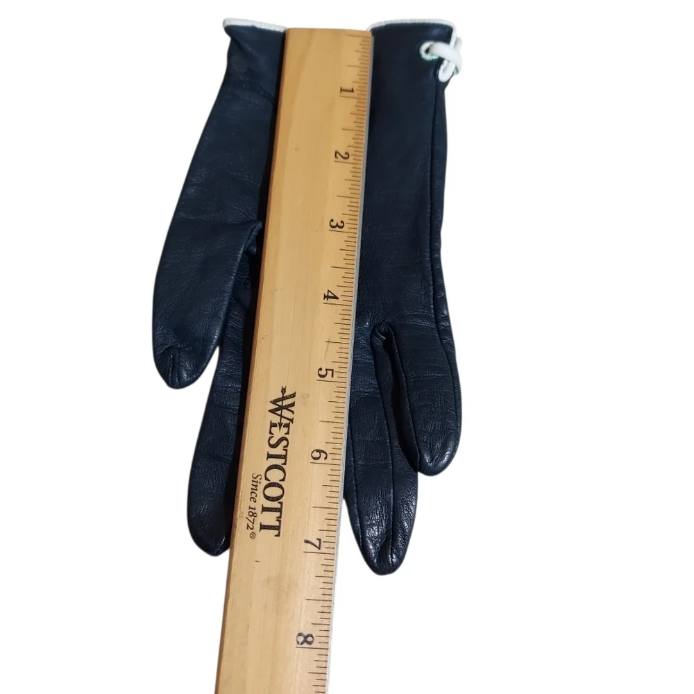 Vintage 50s 60s Navy Blue Leather Driving Gloves White Trim Mod Chic